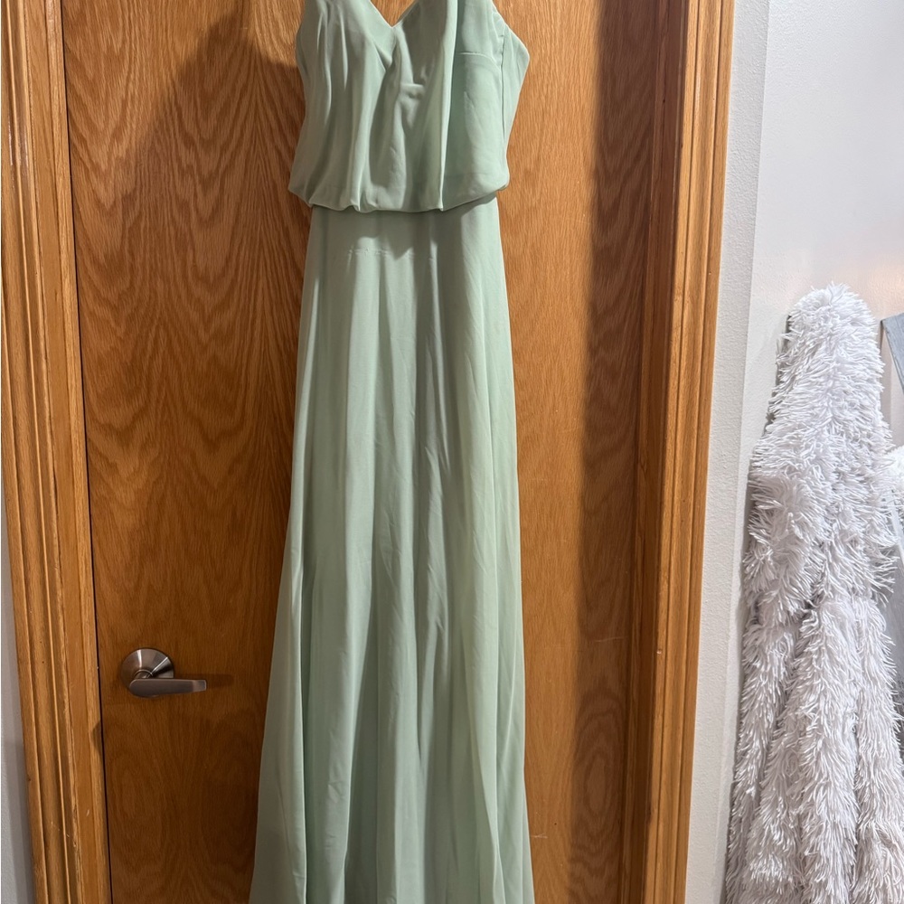 Elegant Green Maxi Dress